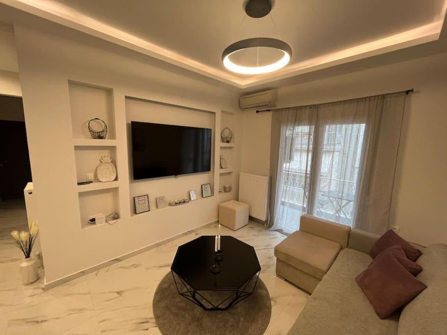 Luxurious Apartment In The Heart Of Thessaloníki Luaran gambar