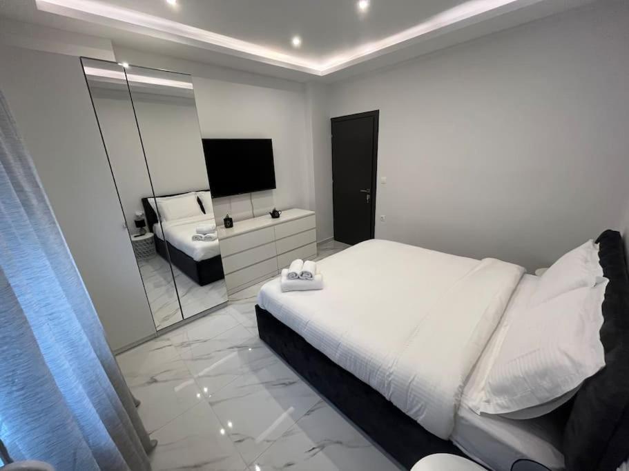 Luxurious Apartment In The Heart Of Thessaloníki Luaran gambar